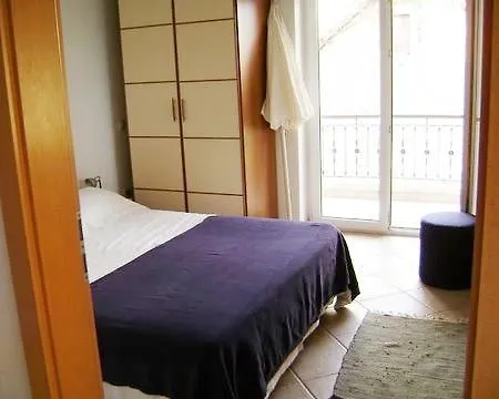 Beachfront * 포드고라